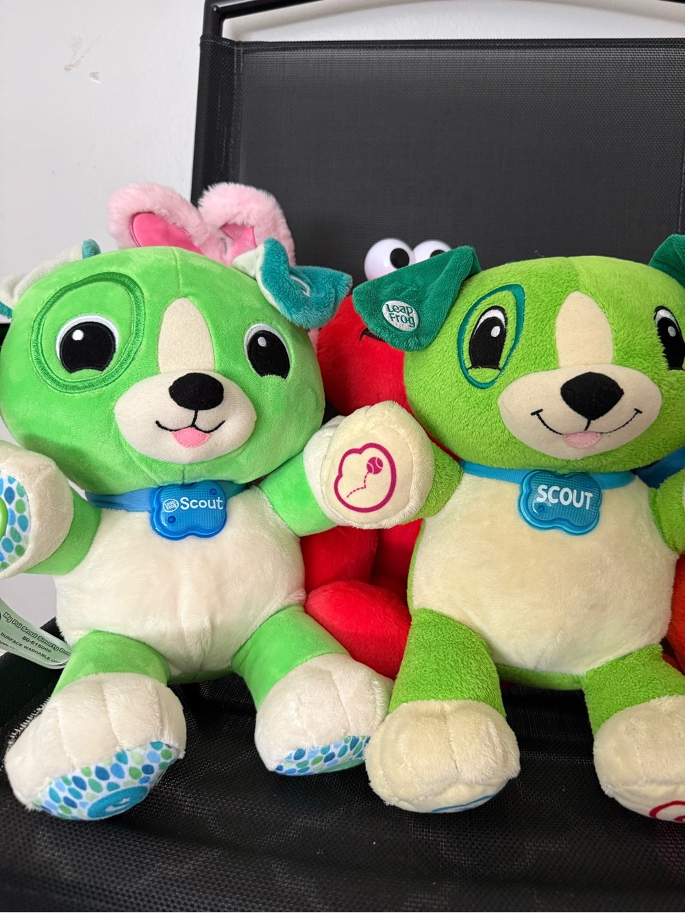 LeapFrog Scout Plush Interactive Puppy Toy  2pcs
